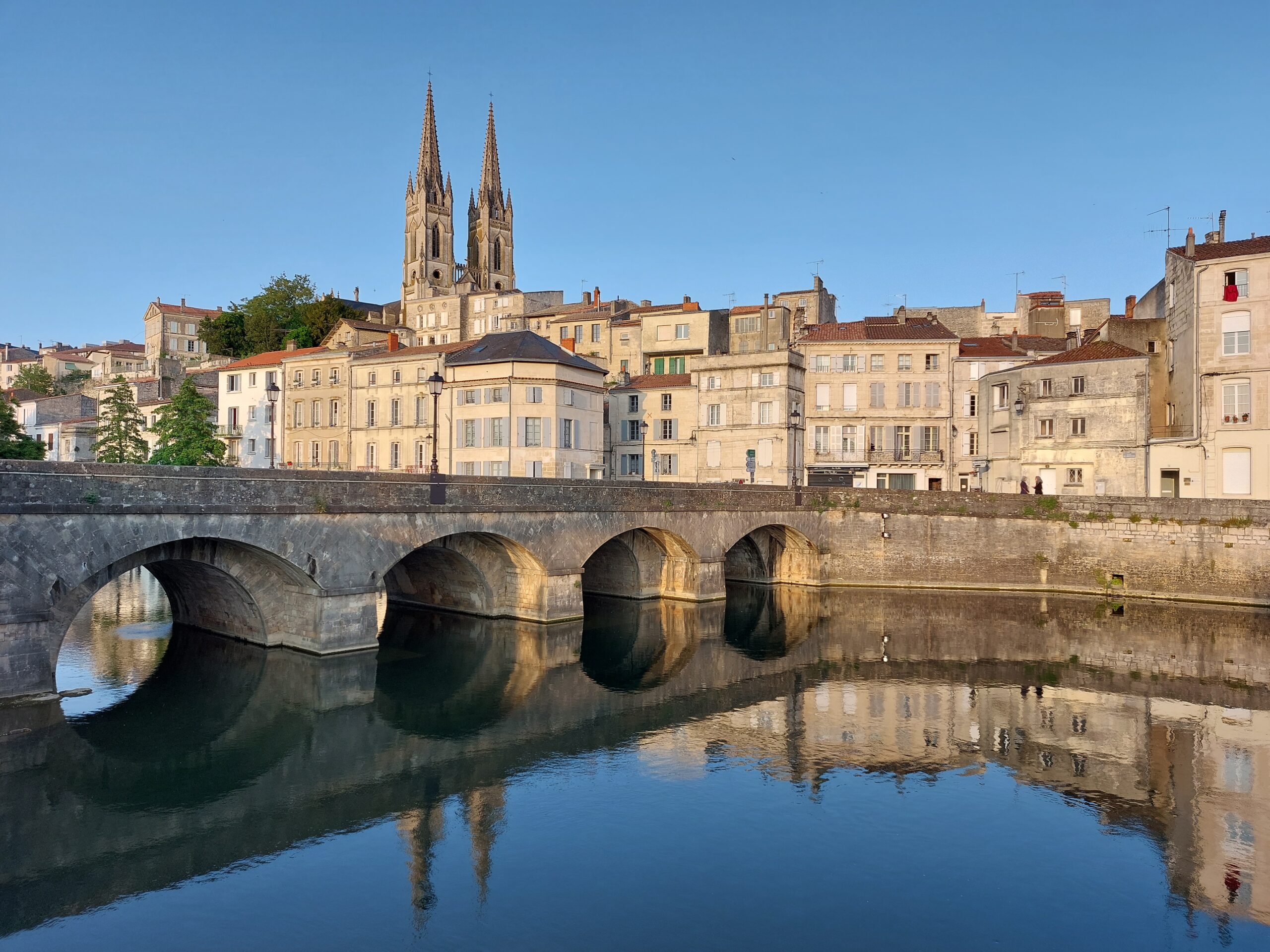 Fontenay-le-Comte recrutement